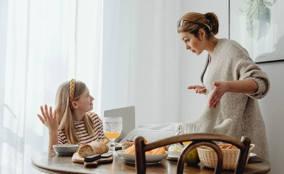 mother and daughter arguing